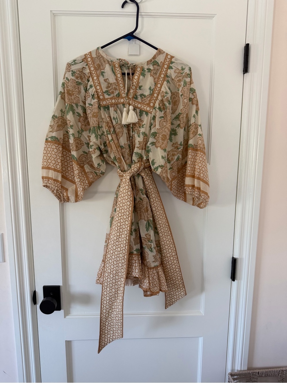 Cleobella Floral Tie-Waist Peasant Top in Cream and Tan